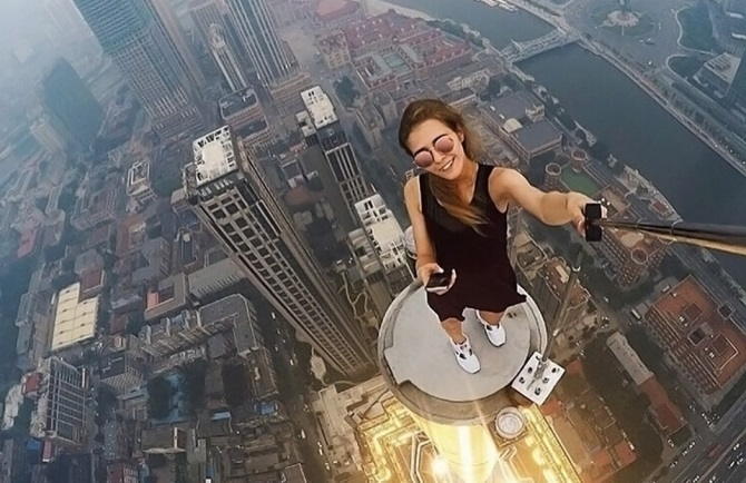 e-kstremalka-iz-moskvy-.jpg e-kstremalka-iz-moskvy-.jpg